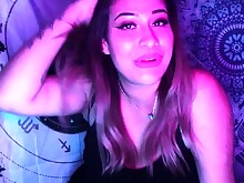 Amateur Chick HD Solo Webcam