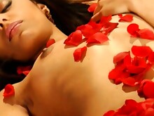Beautiful Erotic HD Indian Strip Teen