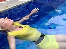 Blonde Masturbation Outdoor Public Solo