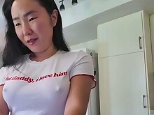 Amateur Asian MILF Solo Webcam