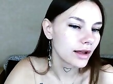 Amateur Brunette Crazy Cute Jerking Solo Webcam