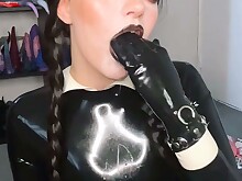 Amateur Brunette Fetish Latex Masturbation Solo Webcam