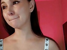 Brunette Close Up HD Solo Strip Tease Teen