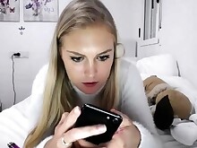 Ass Blonde Solo