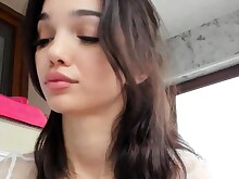 Amateur Brunette HD Masturbation Solo Strip Tease Teen Webcam