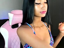 Brunette Close Up Masturbation Solo Teen
