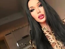 Brunette Jerking MILF Solo Squirting Webcam