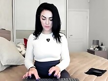 Brunette Close Up Masturbation MILF Solo